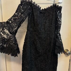 Luxxel Black Lace Long Sleeve Dress